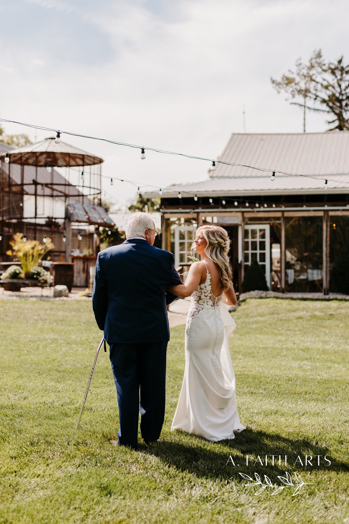 father walking bride down the aisle